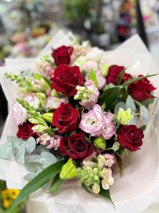 Express Your Love with Stunning Mother’s Day Flowers