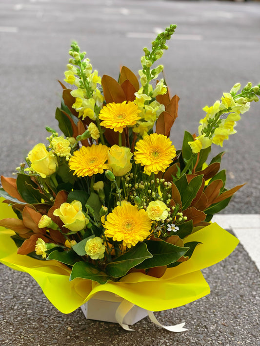 Tips From Florist in Balwyn North To Keep Your Flowers Fresh For Long