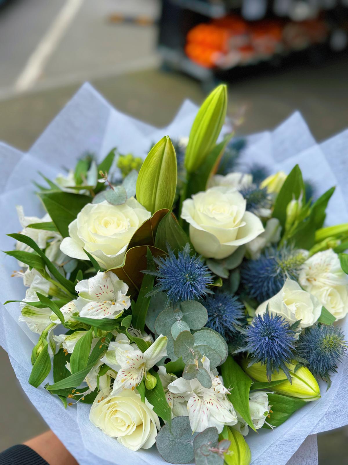 Harmony White Flowers Bouquet