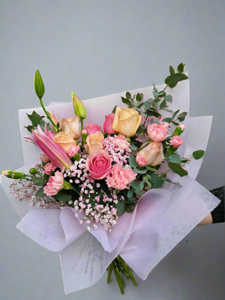 Peach Roses Bouquet