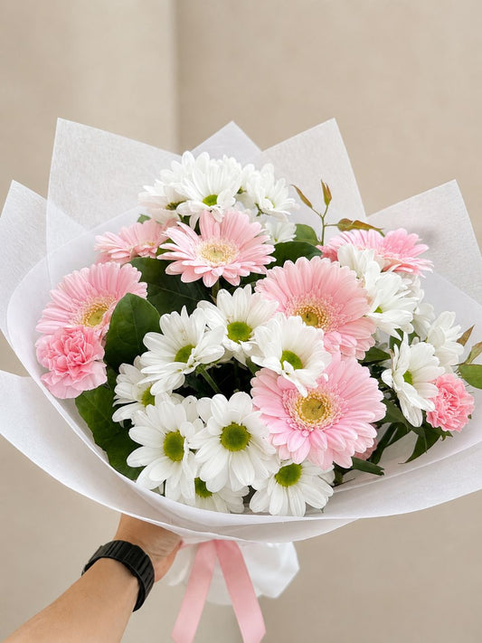Pink Daisy Delight